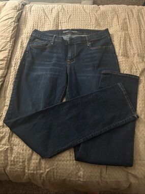 Old Navy Women's Dark Indigo Straight Leg Jeans
